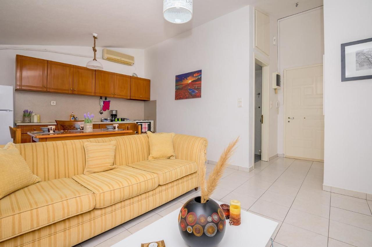 City Melody Apartment With Private Parking 亚历山德鲁波利斯 外观 照片